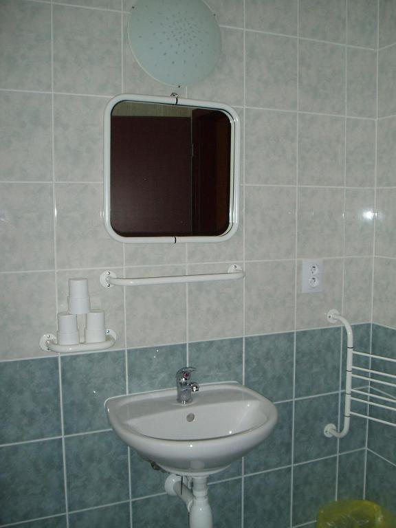 Restaurace A Penzion Ceska Hospoda Heřmanice Oda fotoğraf